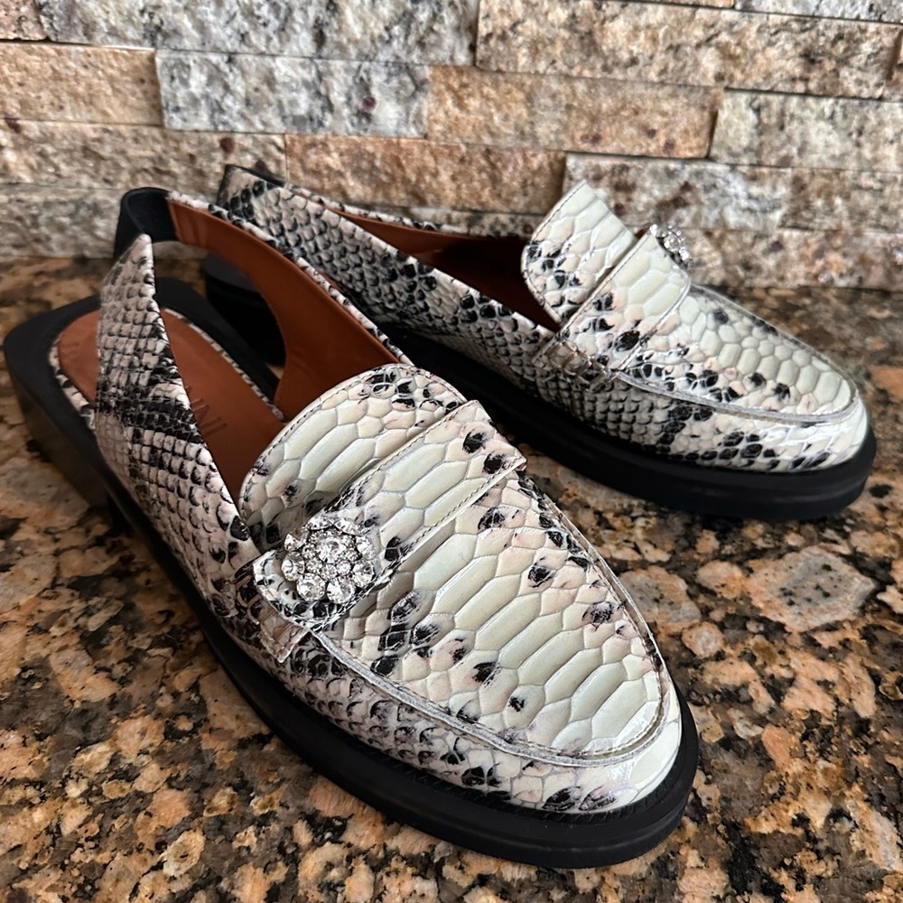 GANNI Women Crystal Embellish Snakeskin Leather Slingback Loafers